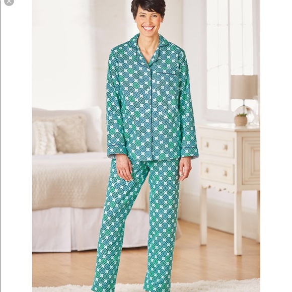 Anthony Richards Intimates & Sleepwear New Red Floral Flannel